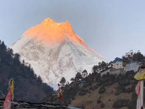 Manaslu Circuit Trekking