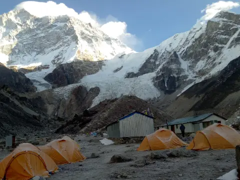 Makalu Base Camp Trekking