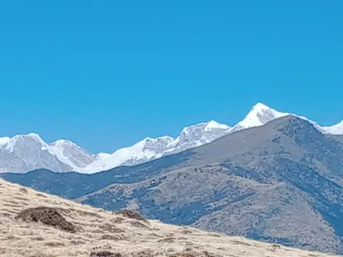 Pikey Peak Trekking