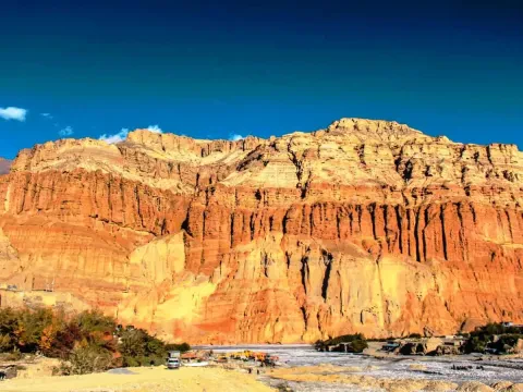 Upper Mustang Jeep Tour
