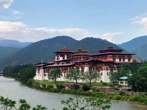 Bhutan Tour and Trek